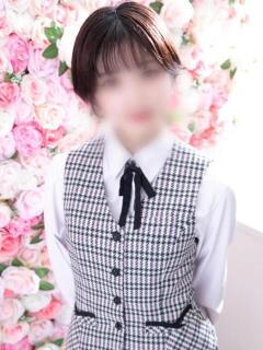 えま 新宿・本格コスプレ美人秘書オフィスイメクラ「秘書課女子」（新宿・歌舞伎町/デリヘル）