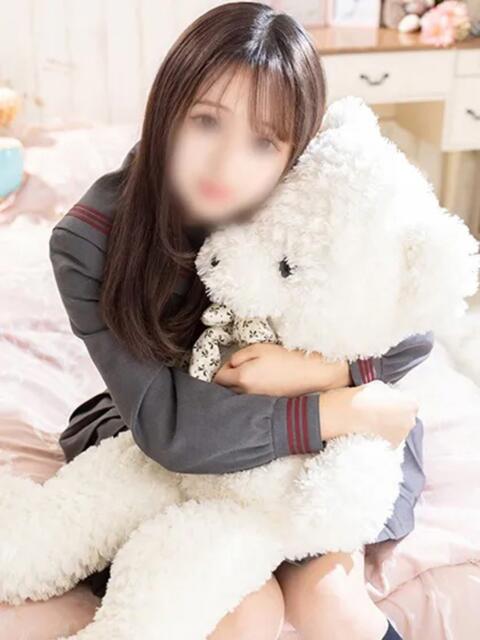 りり 新宿・本格コスプレ素人アイドル学園イメクラ「新入生」(デリヘル)