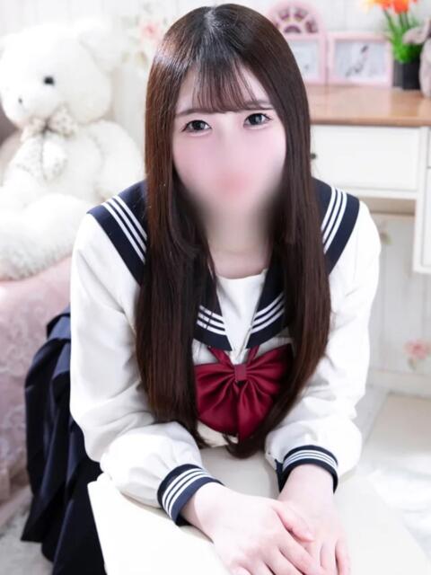 ひな 新宿・本格コスプレ素人アイドル学園イメクラ「新入生」（デリヘル）