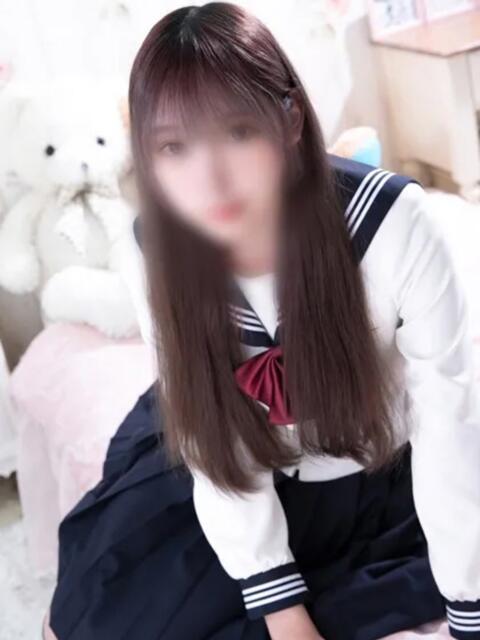 ねね 新宿・本格コスプレ素人アイドル学園イメクラ「新入生」（デリヘル）