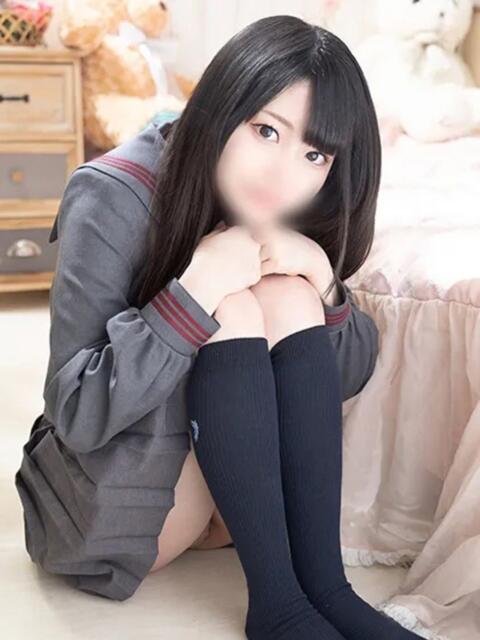 みゆ 新宿・本格コスプレ素人アイドル学園イメクラ「新入生」（デリヘル）