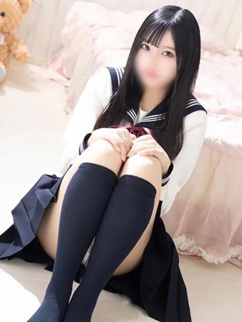 ゆうな 新宿・本格コスプレ素人アイドル学園イメクラ「新入生」（デリヘル）