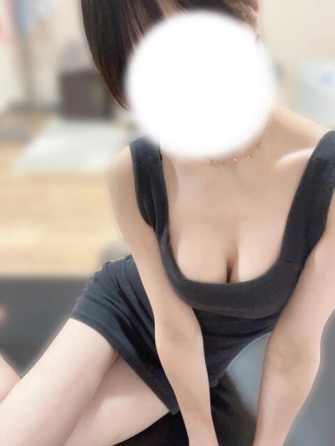 しおり SWEET～berta～（【非風俗】メンズエステ）