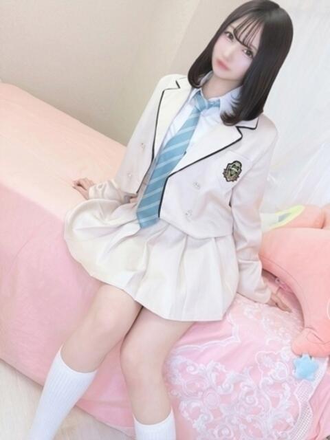 めろ E+アイドルスクール品川店（デリヘル）