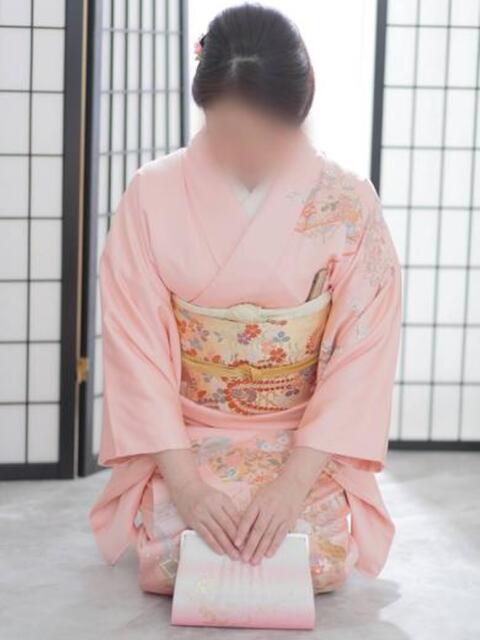 不動の人気嬢さくら 嗚呼、四十五歳以上（熟女デリヘル）