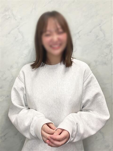 りり 渋谷くいーんず（素人専門ホテヘル＆デリヘル）