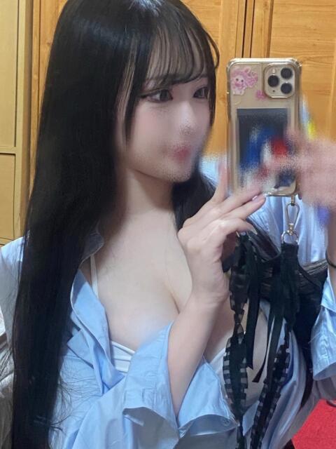 麗衣/れい Platinum Legend(プラチナムレジェンド)（デリヘル）