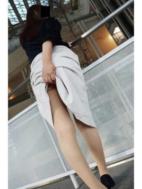 けい 逢って30秒で即尺（人妻・熟女待ち合わせデリヘル）