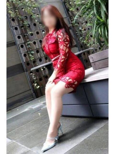 あこ 逢って30秒で即尺（人妻・熟女待ち合わせデリヘル）