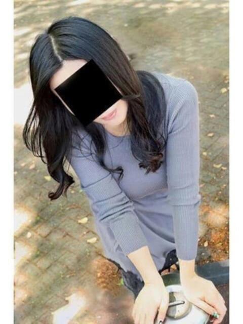 いちか 逢って30秒で即尺（人妻・熟女待ち合わせデリヘル）