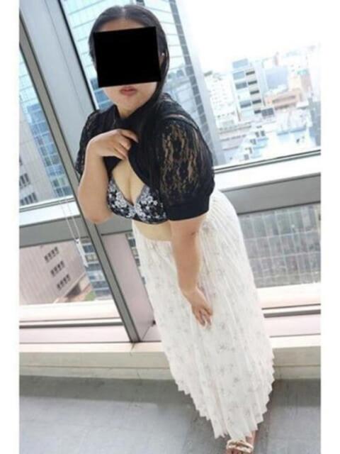 めい 逢って30秒で即尺（人妻・熟女待ち合わせデリヘル）