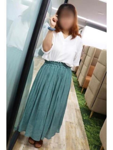 まお 逢って30秒で即尺（人妻・熟女待ち合わせデリヘル）