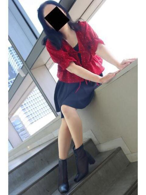 めぐみ 逢って30秒で即尺（人妻・熟女待ち合わせデリヘル）