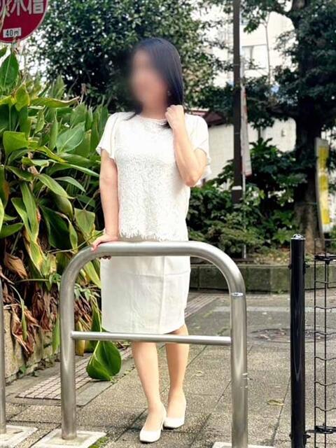 川端　葵 熟女パラダイス池袋店(カサブランカグループ)（人妻熟女デリへル）