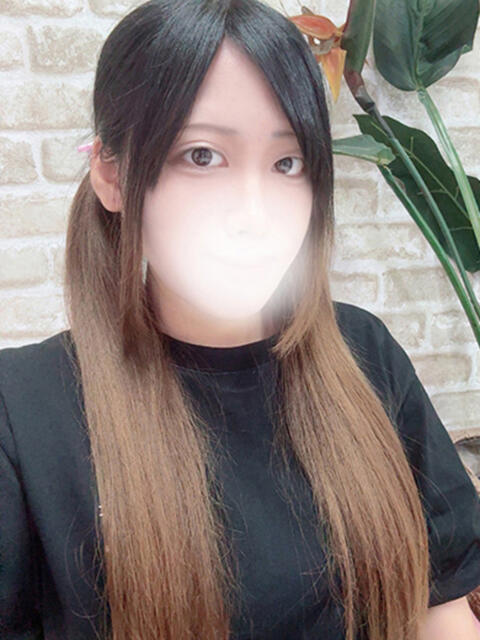 ひな 町田ギャルの宅急便（デリヘル）