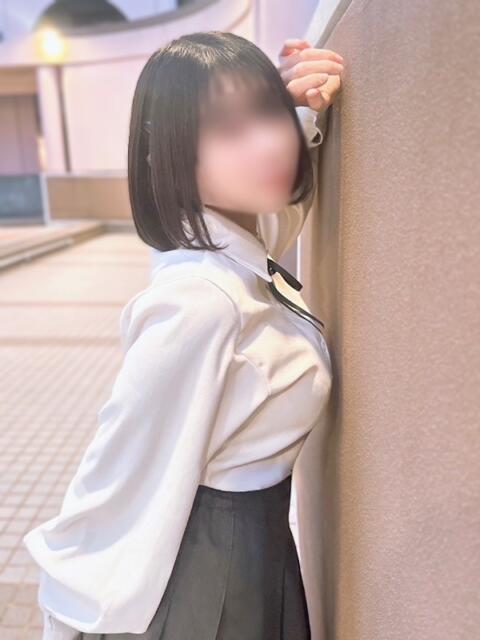 みく かりんと赤坂（派遣型オナクラ）