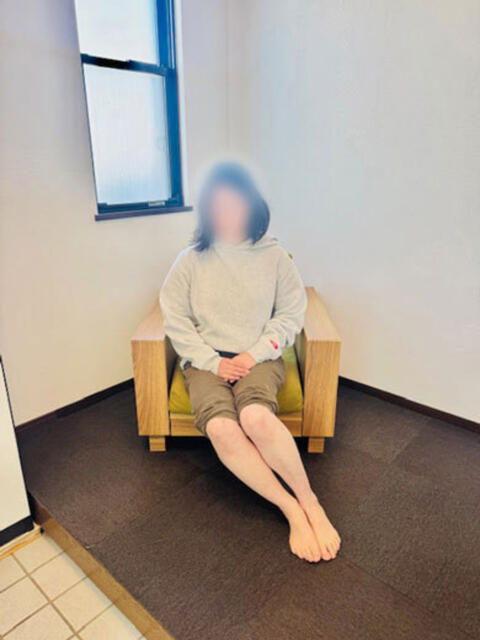 泰奈（やすな） おもてなし婦人（人妻系デリヘル）