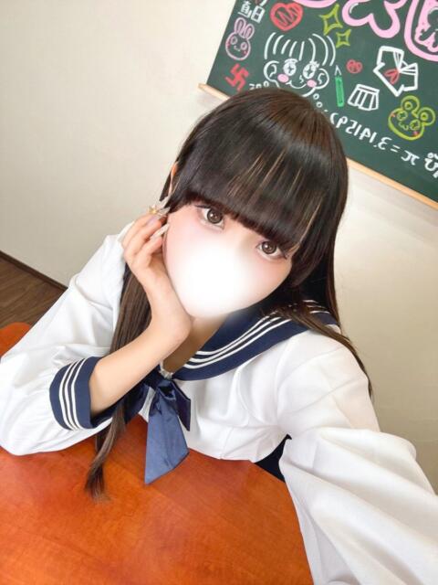 みみ(エロいイマドキ女子) 学園天国（ファッションヘルス）