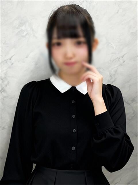 あられ 渋谷くいーんず（素人専門ホテヘル＆デリヘル）