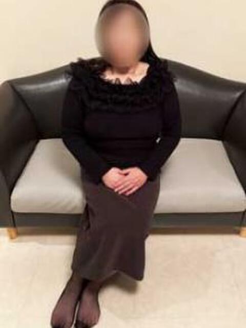 あやめ 京橋熟女（待ち合わせ型人妻＆熟女デリヘル）