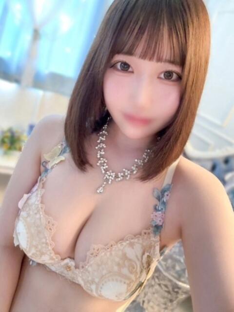 ねね E+アイドルスクール船橋店（デリヘル）