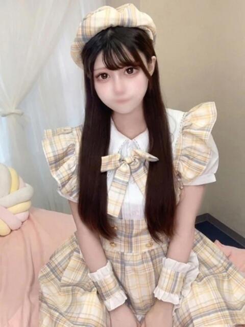 ここな E+アイドルスクール（デリヘル）