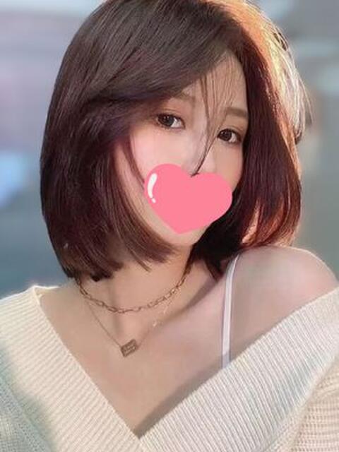 ゆきな パジャマでおじゃま（アジアンデリヘル）