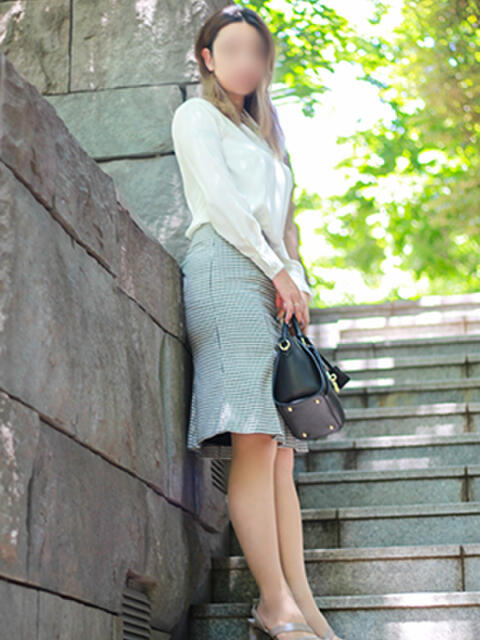 奈美恵 出会い系人妻ネットワーク 上野〜大塚編（人妻系デリヘル）