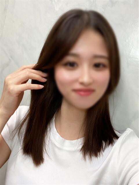 あかり 渋谷くいーんず（素人専門ホテヘル＆デリヘル）