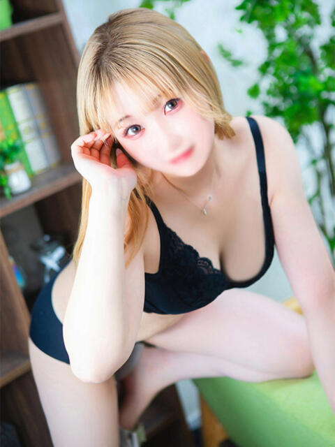 あみ S級美女専門　ロイヤルリング（デリヘル）