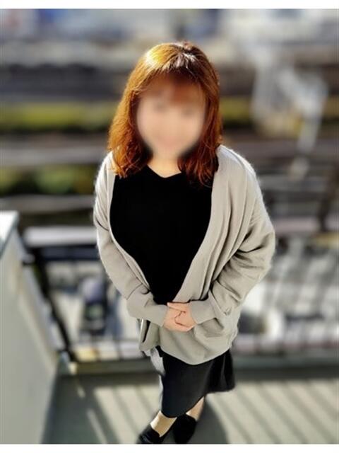 ふゆみ ギン妻パラダイス 十三店（人妻系ホテヘル＆デリヘル）