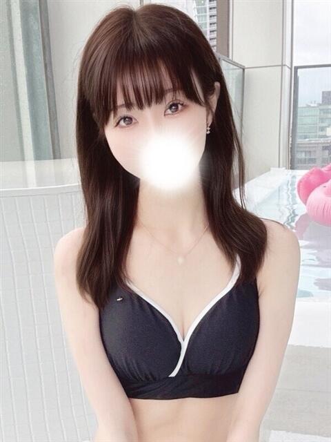 ☆ふゆか☆ 100％本人が来る店！！デリヘル『ロイヤルフラッシュ』（デリヘル）