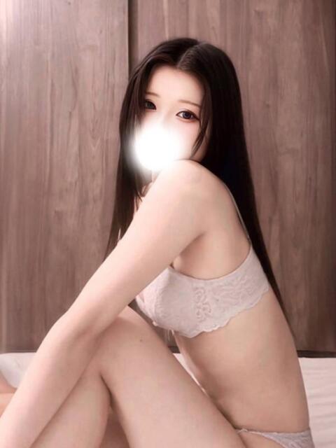 ねむ◆イチャイチャ系0距離密着 即イキ淫乱倶楽部　木更津店（デリヘル）