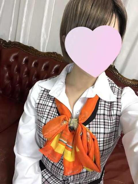 OL≫華楽りんな 不倫商事多治見営業所（デリヘル）