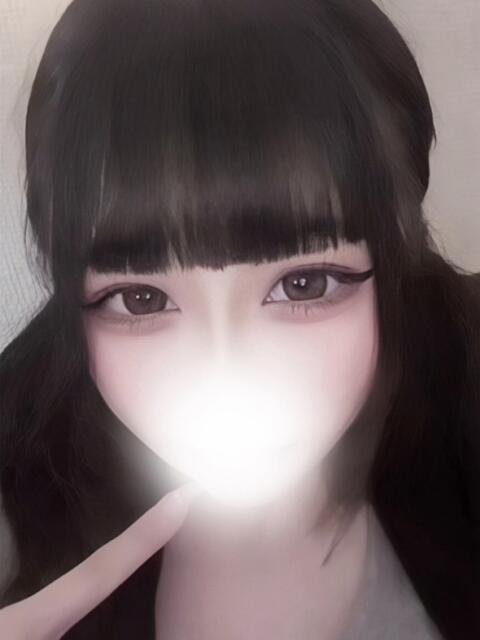 みに 舐めたくてグループ～君とサプライズ学園～越谷校（デリヘル）