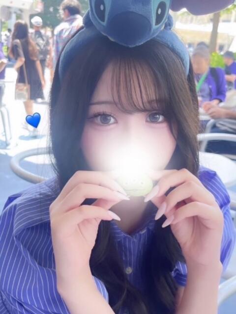 ゆりか 舐めたくてグループ～君とサプライズ学園～越谷校（デリヘル）