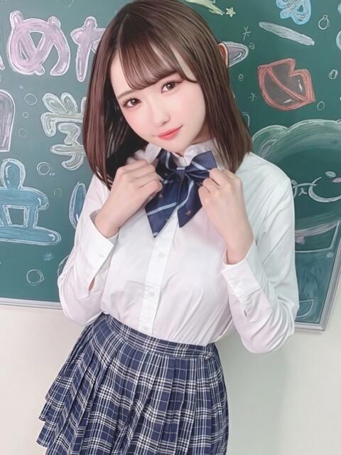 かえで 舐めたくてグループ～君とサプライズ学園～越谷校（デリヘル）