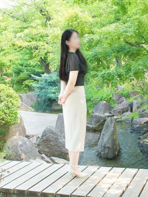 飯田 陽菜 こあくまな熟女たち 西川口店(KOAKUMAグループ)（人妻・熟女デリヘル）