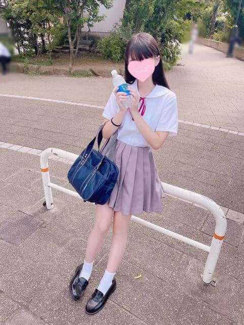 そら 池袋S級素人派遣型東京美少女物語（派遣型リフレ）