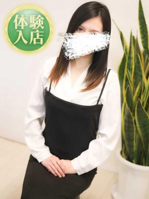 平井彩奈(ひらいあやな) 鶯谷ナンバーワン（人妻デリヘル）