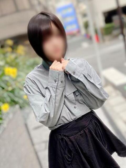 いおり かりんと赤坂（派遣型オナクラ）