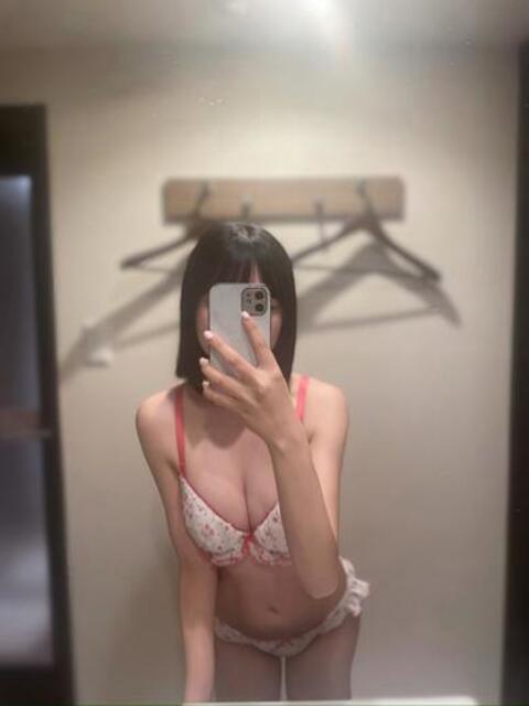 ねいろ すぐ舐めたくて学園立川校〜舐めたくてグループ〜（デリヘル）