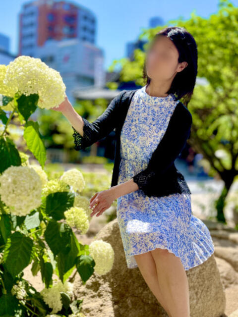 川本 芹香 福岡 大人女子のちょっとHな専門店（店舗型ヘルス）