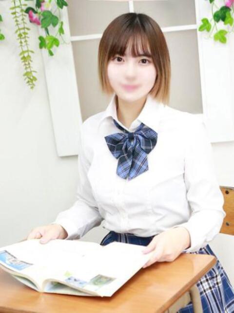 村川しおり 池袋パラダイス（ホテヘル＆デリヘル）