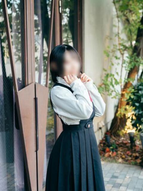小日向ひなこ【優等生】 素人専門キラキラ学園（学園系デリヘル）