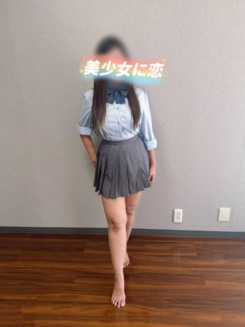 カオリ 美少女に恋（アジアンデリヘル）