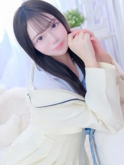 ろあ E+アイドルスクール新宿・歌舞伎町店（デリヘル）
