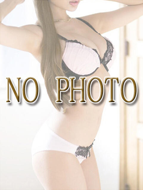 白川　ゆりえ 人妻の秘密（人妻ホテヘル）