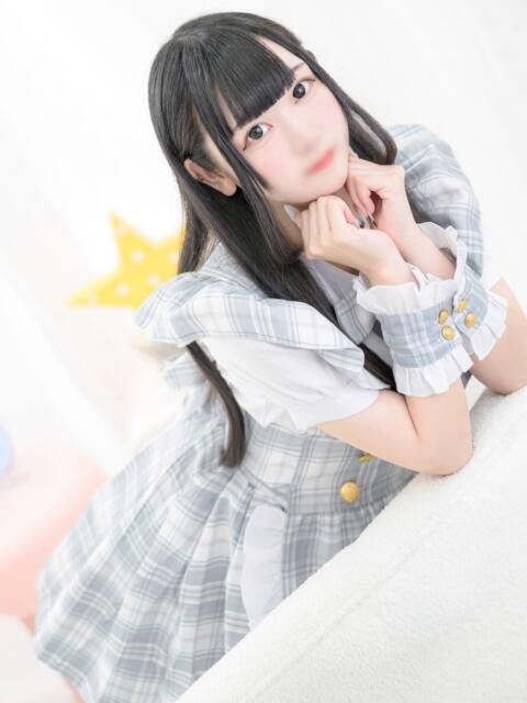 ひなみ E+アイドルスクール　大阪・日本橋店（デリヘル）