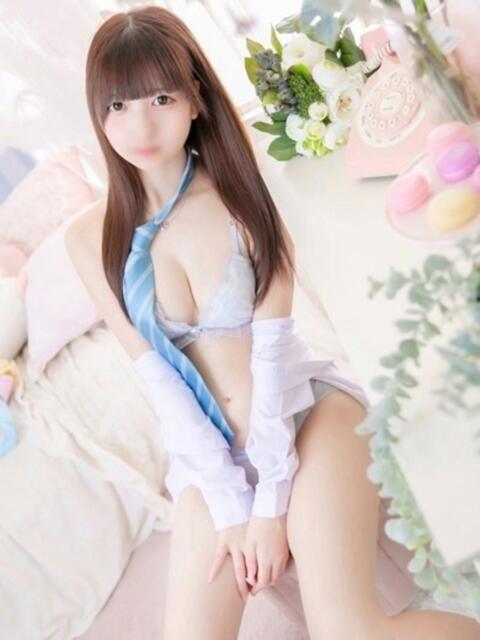 るい E+アイドルスクール　大阪・日本橋店（デリヘル）